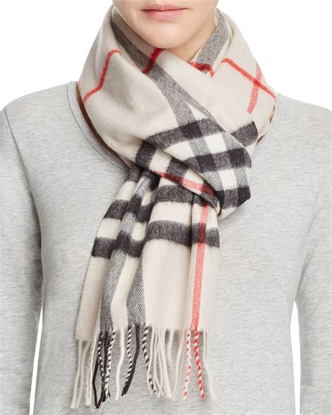 short burberry cashmere scarf|Burberry cashmere check scarf price.